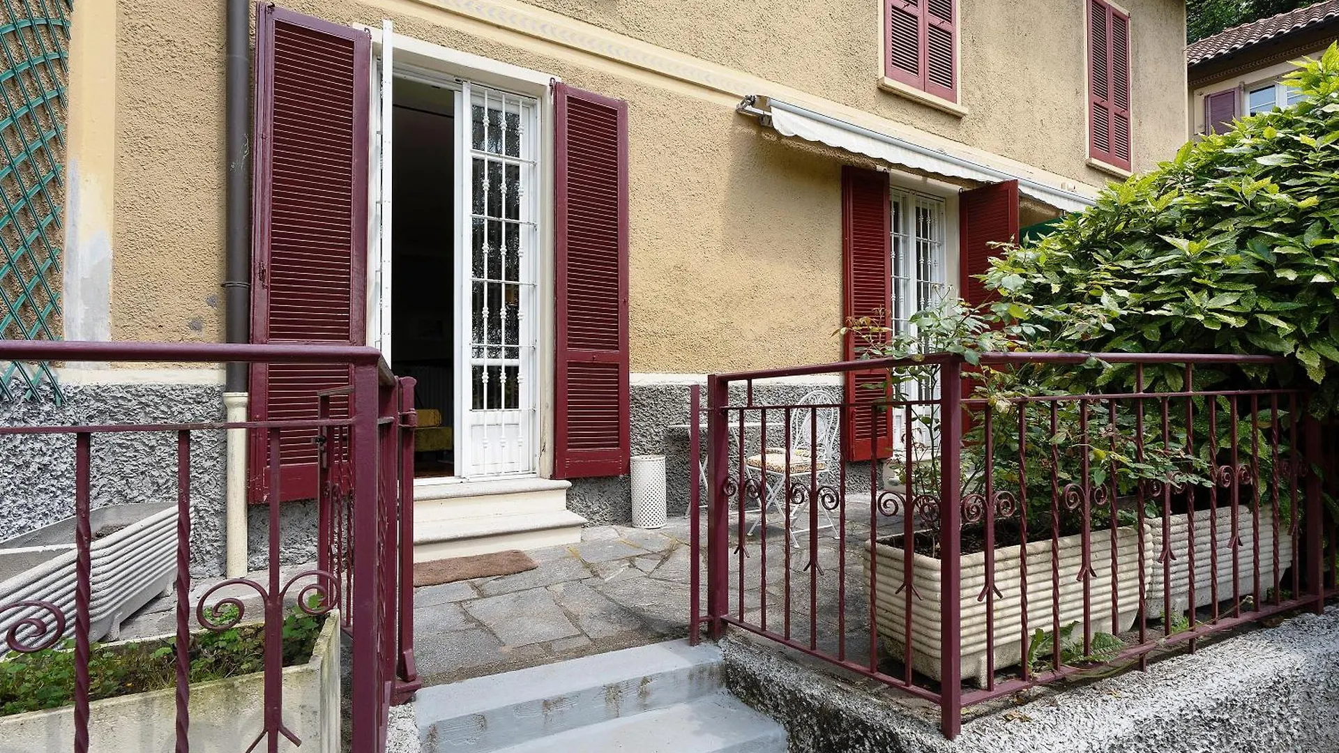 Apartment Suite Con Camino E Terrazza Varese
